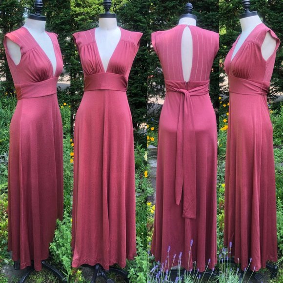 Vtg 70s Puce Rose Pointelle Knit V-Neck Tie Waist Open Back Maxi Disco Gown S/M - Picture 14 of 17